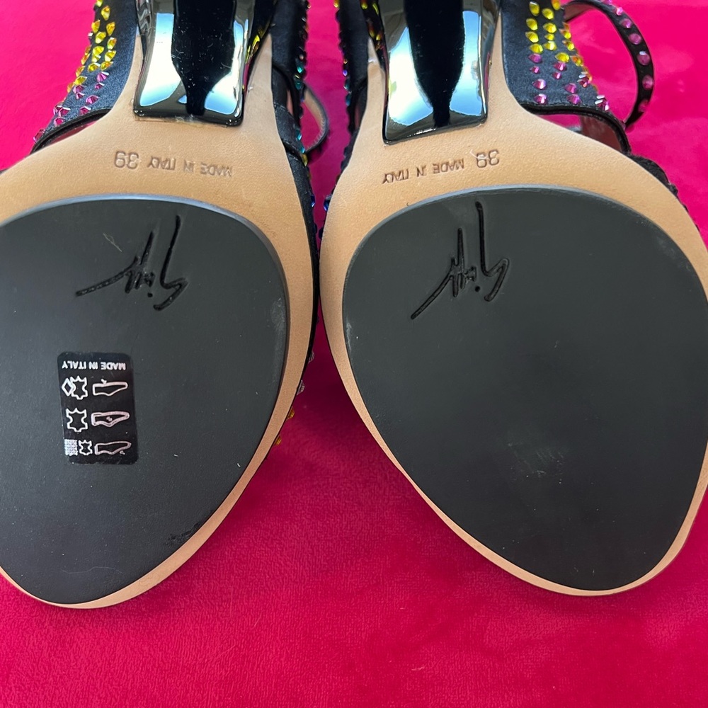 Never worn Giuseppe Zanotti Multi Black, Blue, Yellow, Pink Sandals - Picture 3 of 9